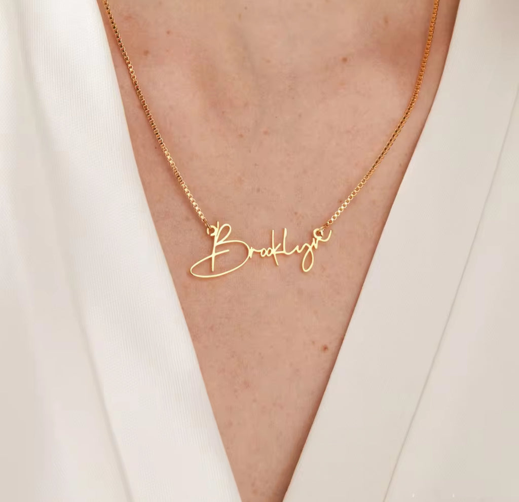 PERSONALIZED NECKLACE