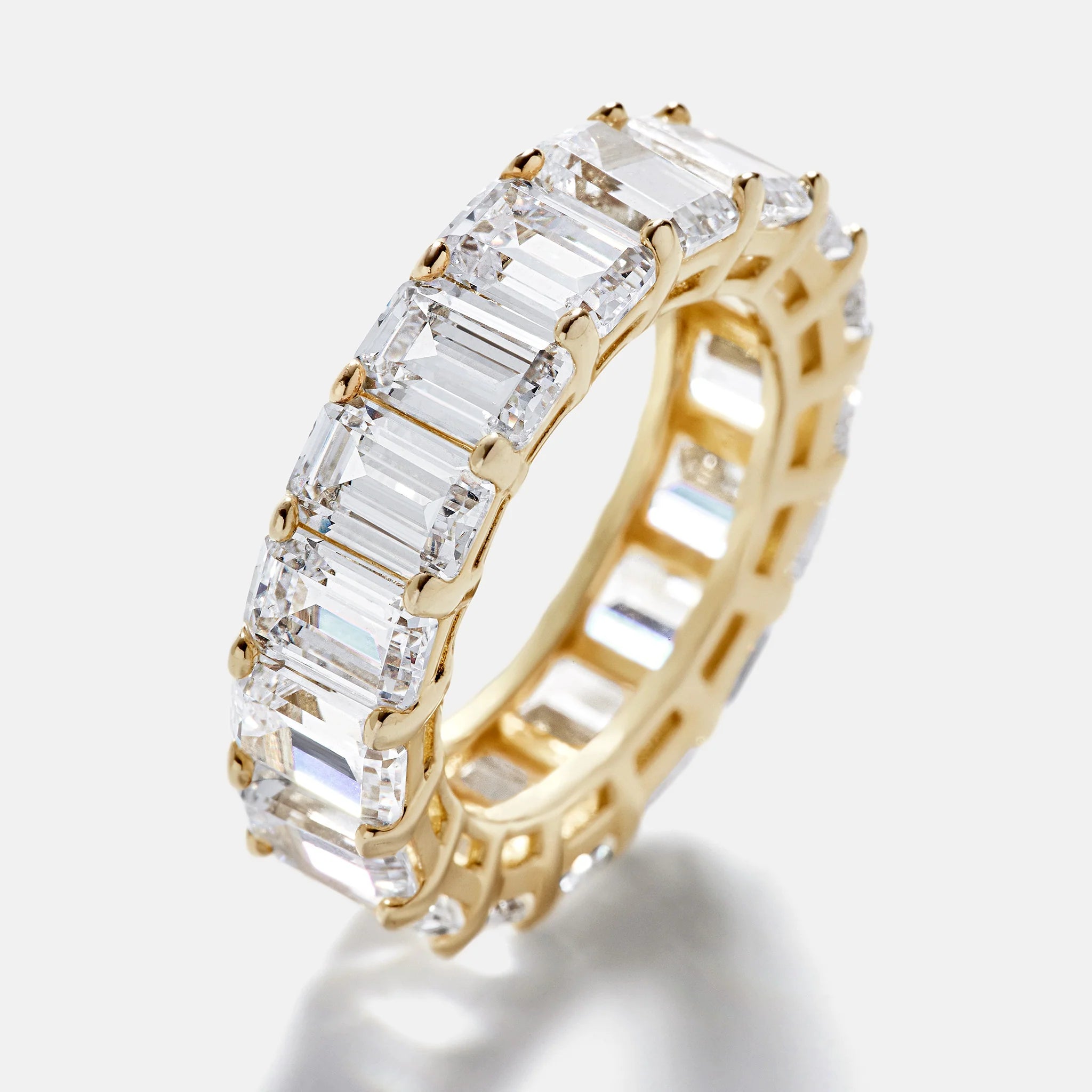 GIA RING GOLD